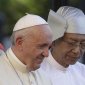 Папа Римский неожиданно встретился с главнокомандующим Вооруженными Силами Мьянмы