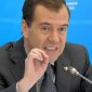 Медведев: антигейский закон не нужен, поскольку "не все отношения между людьми поддаются регулированию законом"