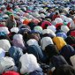 Путин поздравил российских мусульман с завершением священного Рамадана