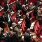 Нацсобрание Франции одобрило закон об однополых браках и усыновлении